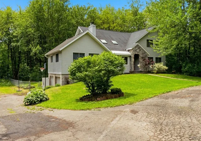 Photo 3 of Sale Pending at 10386 Miller Rd, Utica, NY 13502 | MLS# S1691220 | Listing updated on 2026-07-29