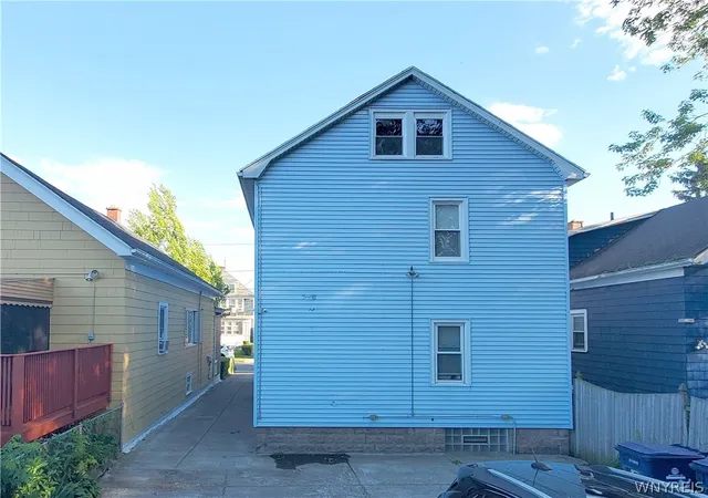 3rd image of 544 Lasalle Avenue, Buffalo, NY 14215 | MLS# B1692347