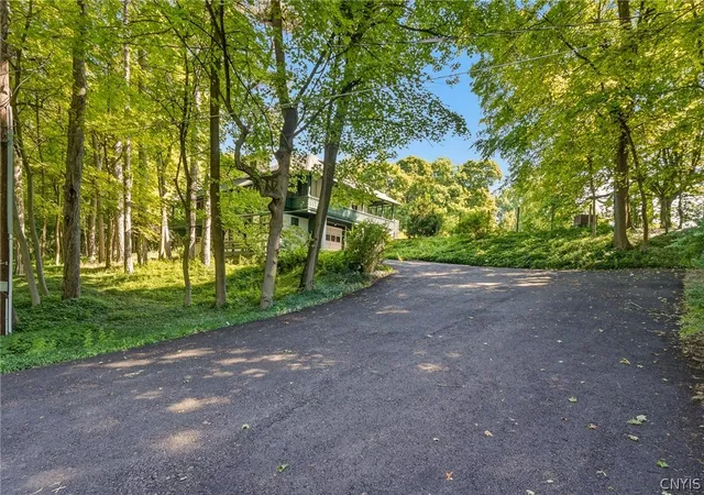 50th image of 505 N Orchard Rd, Syracuse, NY 13209 | MLS# S1694607