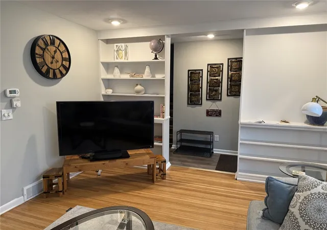 Photo 4 of Sale Pending at 68 Stanford Rd, Rochester, NY 14620 | MLS# R1694809 | Listing updated on 2026-07-15