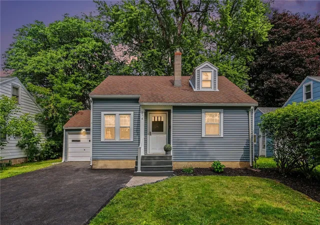 Homes for sale in Greece, NY | 274 Newton Rd, Greece, NY 14626 | MLS# R1694793
