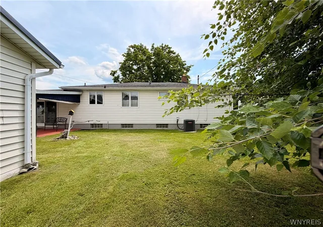 Homes for sale in Lackawanna, NY | 96 Della Dr, Lackawanna, NY 14218 | MLS# B1694728