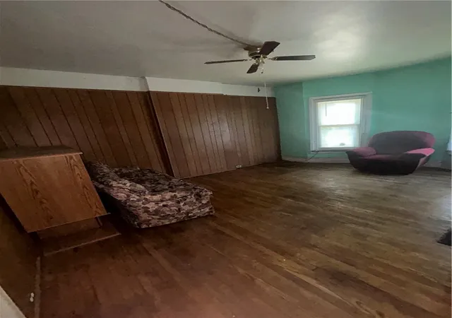 Photo 5 of Sale Pending at 363 W Clinton St, Elmira, NY 14901 | MLS# R1694843 | Listing updated on 2026-08-04