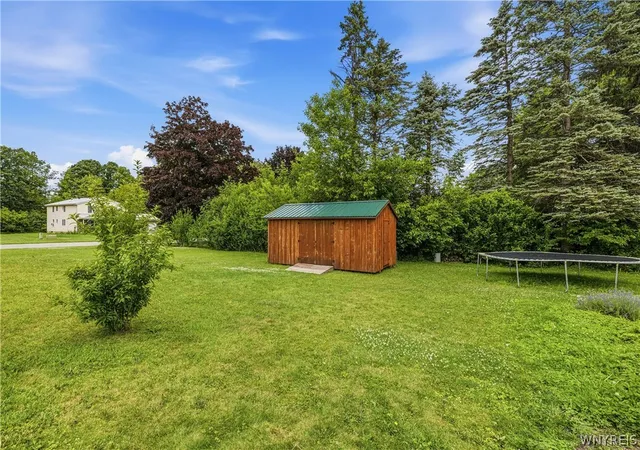 31st image of 15 Glendale Terrace, Orchard Park, NY 14127 | MLS# B1694870