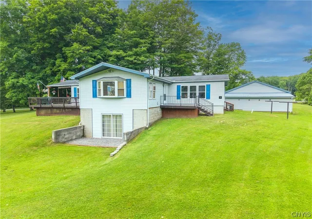 Homes for sale in Schroeppel, NY | 28 Hawthorne Rd, Schroeppel, NY 13069 | MLS# S1687410