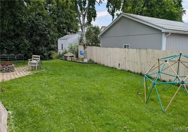 Photo 3 of Sale Pending at 50 Amana Pl, Buffalo, NY 14224 | MLS# B1690613 | Listing updated on 2026-07-31