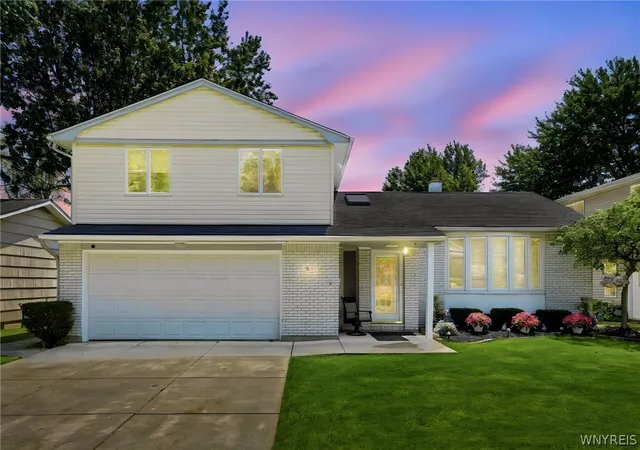 1st image of 45 Mahogany Dr, Buffalo, NY 14221 | MLS# B1694851