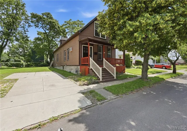 Photo 1 of Single family home for sale at 137 Waverly St, Buffalo, NY 14208 | MLS# B1694702 | Listing updated on 2026-08-01