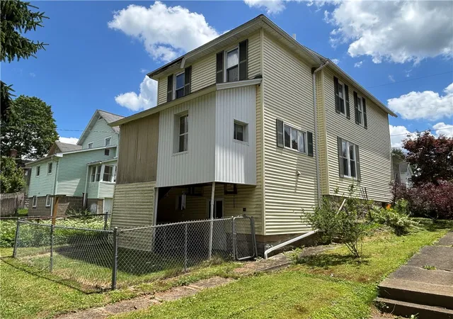 Homes for sale in Kane Boro, PA | 323 Bayard St, Kane Boro, PA 16735 | MLS# R1694119