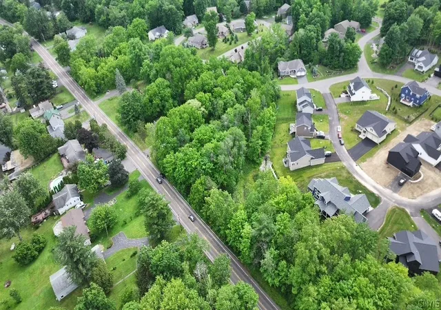1st image of 8827 River Rd, Baldwinsville, NY 13027 | MLS# S1694648