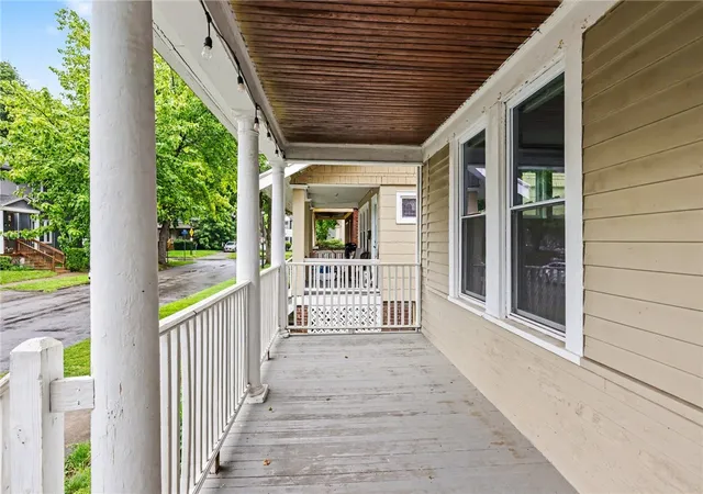 3rd image of 8 Custer St, Rochester, NY 14611 | MLS# R1694773