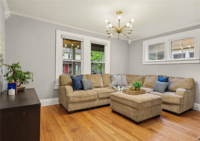 4th image of 8 Custer St, Rochester, NY 14611 | MLS# R1694773