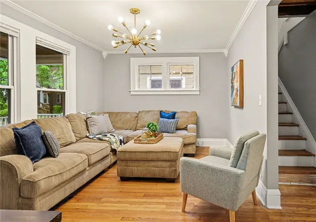 5th image of 8 Custer St, Rochester, NY 14611 | MLS# R1694773