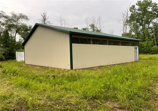 Photo 3 of House for sale at W Barre Rd, Albion, NY 14411 | MLS# R1694273 | Listing updated on 2026-08-04