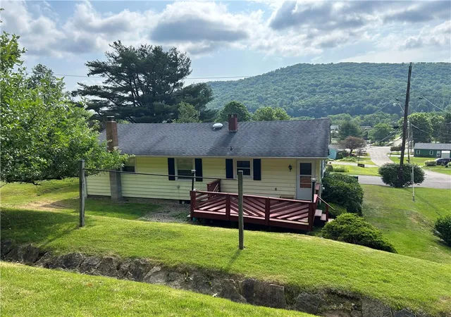 Photo 2 of Single family home for sale at 72 Rodgar Ln, Bradford, PA 16701 | MLS# R1694683 | Listing updated on 2026-07-13
