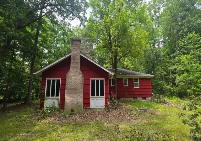 Homes for sale in Clarence, NY | 8905 County Rd, Clarence, NY 14032 | MLS# B1694924