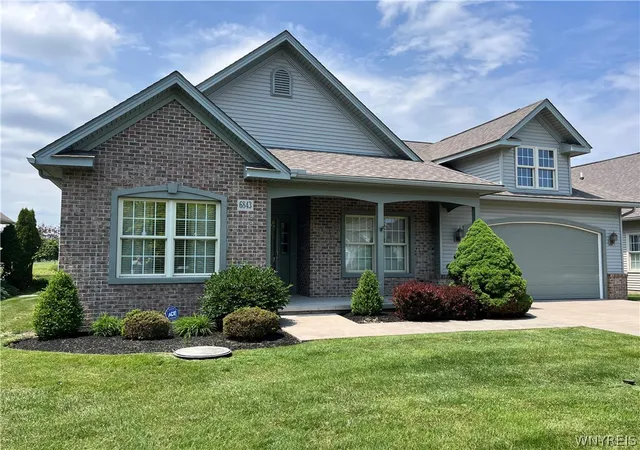 1st image of 6843 Lockhaven Dr, Lockport, NY 14094 | MLS# B1695002