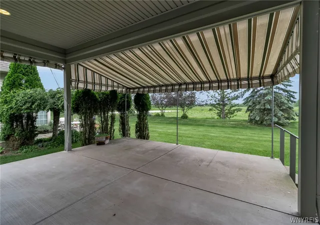 4th image of 6843 Lockhaven Dr, Lockport, NY 14094 | MLS# B1695002