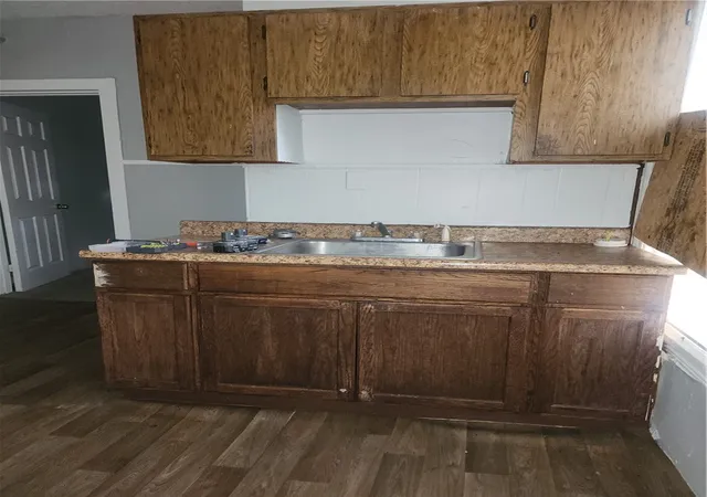 Photo 2 of Sale Pending at 2 Hollister St, Rochester, NY 14605 | MLS# R1694098 | Listing updated on 2026-08-03
