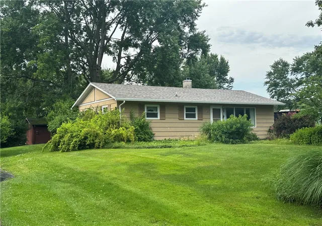 Homes for sale in Henrietta, NY | 69 Faircrest Rd, Henrietta, NY 14623 | MLS# R1687846