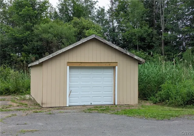 2nd image of 4356 State Route 49, Fulton, NY 13069 | MLS# S1695035