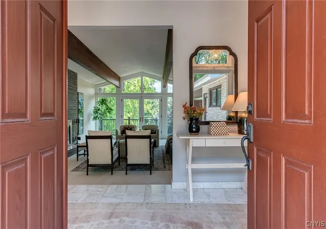 4th image of 5157 Skyline Dr Dr, Syracuse, NY 13215 | MLS# S1694754