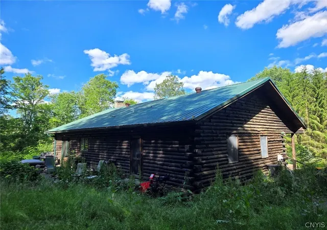 Photo 3 of Sale Pending at 7988 Dowd Rd, Fillmore, NY 14735 | MLS# S1695054 | Listing updated on 2026-07-20