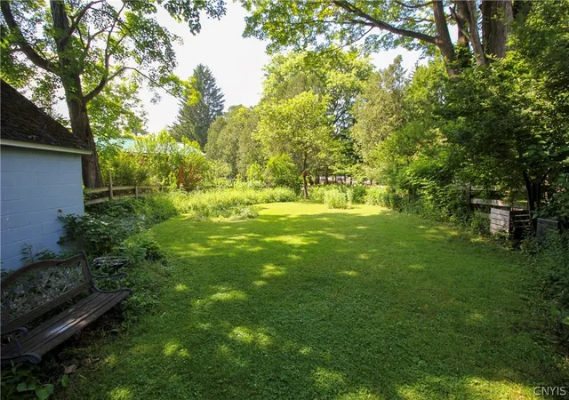 5th image of 44 Lebanon St, Hamilton, NY 13346 | MLS# S1691612