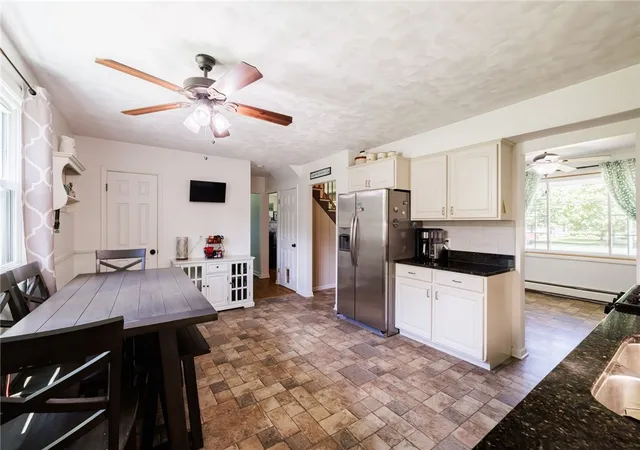 4th image of 4980 Lake Rd, Avon, NY 14414 | MLS# R1690354