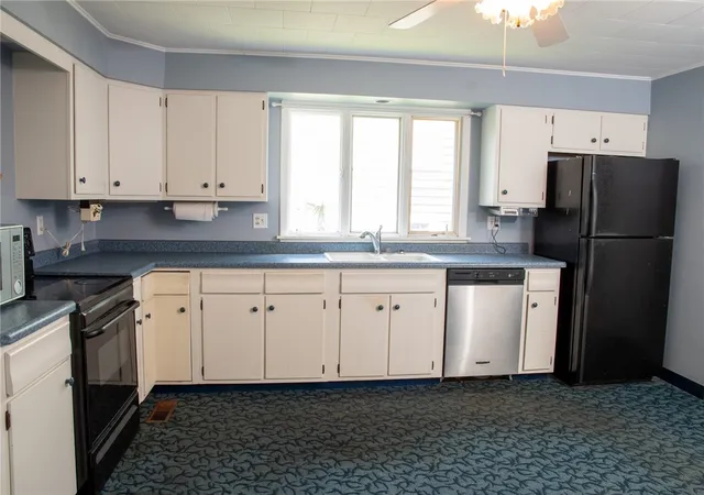 Photo 5 of Sale Pending at 55 N Maple St, Warsaw, NY 14569 | MLS# R1694633 | Listing updated on 2026-07-16