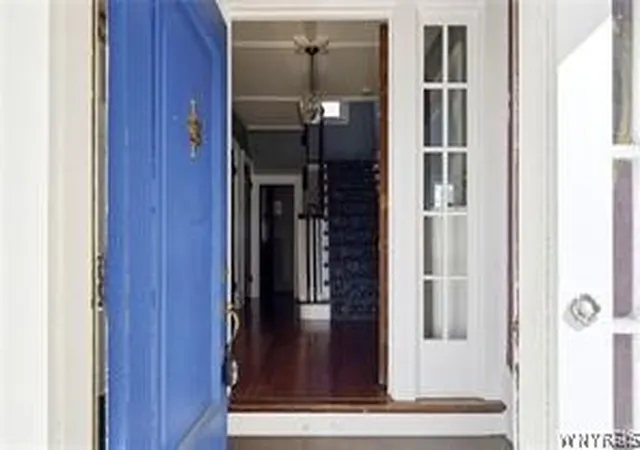 3rd image of 382 Starin Ave, Buffalo, NY 14216 | MLS# B1695115