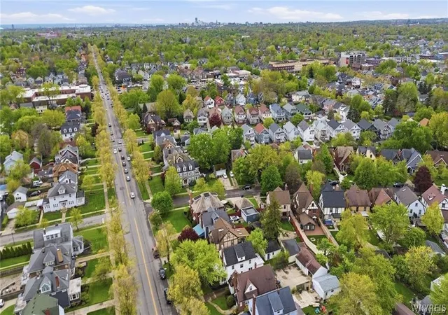 42nd image of 382 Starin Ave, Buffalo, NY 14216 | MLS# B1695115