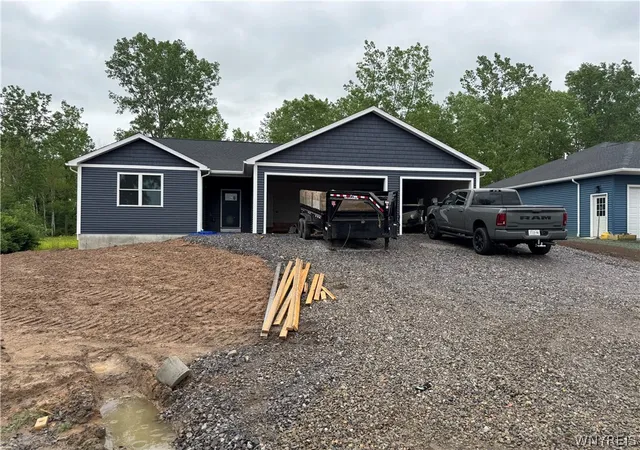 Photo 2 of Single family home for sale at 46 Fieldcrest Dr, Corfu, NY 14036 | MLS# B1694776 | Listing updated on 2026-07-20