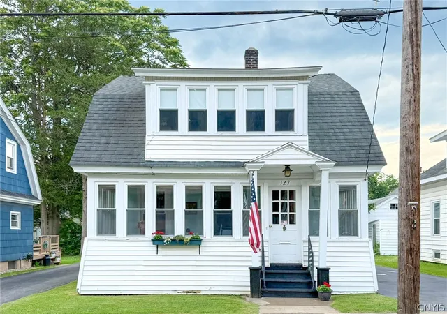 1st image of 127 S 4th Ave, German Flatts, NY 13357 | MLS# S1695030