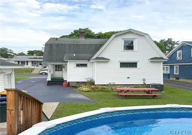 36th image of 127 S 4th Ave, German Flatts, NY 13357 | MLS# S1695030