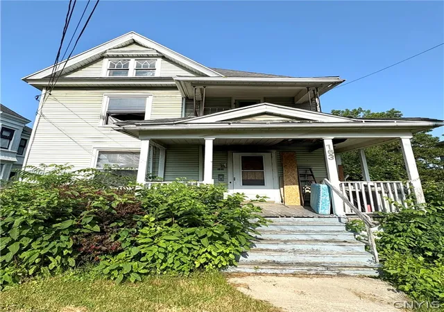 Homes for sale in Auburn, NY | 163 North St, Auburn, NY 13021 | MLS# S1695172