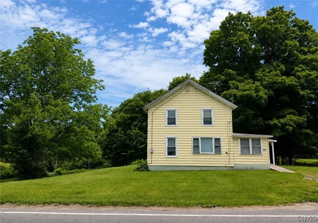 Homes for sale in New Haven, NY | 328 County Route 43, New Haven, NY 13114 | MLS# S1695156