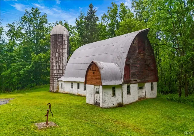 Photo 1 of Sale Pending at 5091 Westmoreland Rd, Whitesboro, NY 13492 | MLS# S1695189 | Listing updated on 2026-07-12