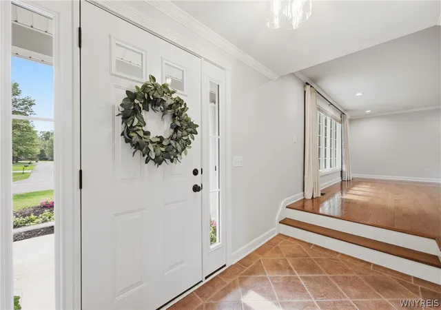 4th image of 11 Rolling Hills Dr, Orchard Park, NY 14127 | MLS# B1695010
