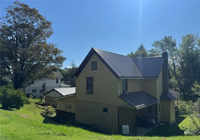 31st image of 403 State Hwy 7, Unadilla, NY 13838 | MLS# R1695198