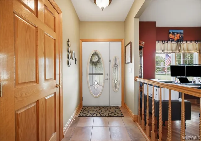 Photo 4 of Sale Pending at 3056 Moore Rd, Ransomville, NY 14131 | MLS# B1694209 | Listing updated on 2026-07-15