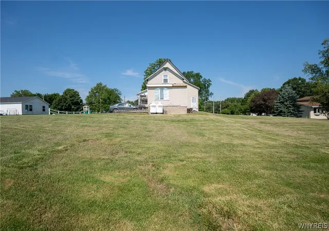 Photo 3 of Sale Pending at 9571 Bernd Rd, Leroy, NY 14482 | MLS# B1688566 | Listing updated on 2026-07-15