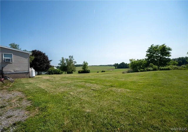 Photo 4 of Sale Pending at 9571 Bernd Rd, Leroy, NY 14482 | MLS# B1688566 | Listing updated on 2026-07-15