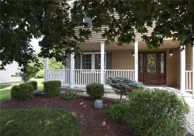 Homes for sale in Clay, NY | 7762 Japine Dr, Clay, NY 13090 | MLS# S1695146