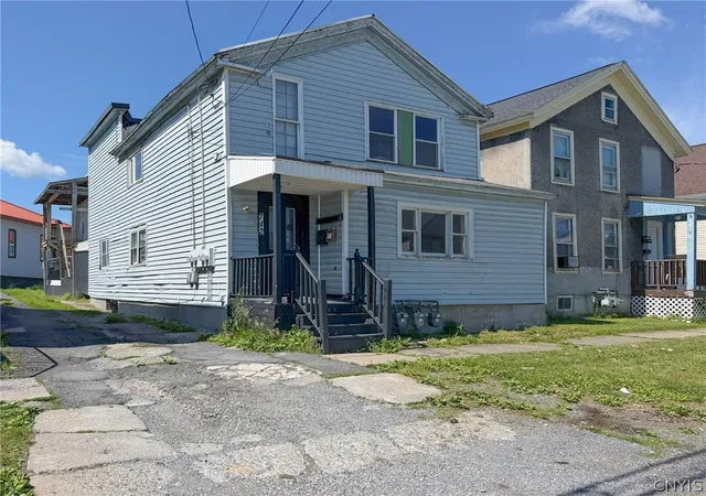 1st image of 742 Jay St, Utica, NY 13501 | MLS# S1695090