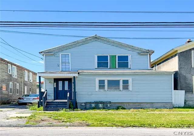 Listing Photo 3 - Condo for sale in building located at 742 Jay St, Utica, NY 13501