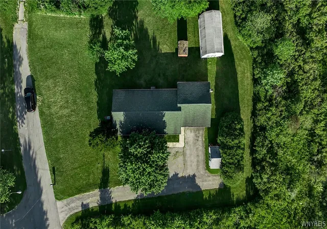 Homes for sale in Cambria, NY | 5821 Fairview Dr, Cambria, NY 14132 | MLS# B1695186