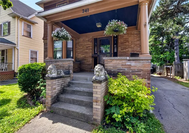 Homes for sale in Rochester, NY | 241 Brunswick St, Rochester, NY 14607 | MLS# R1694992