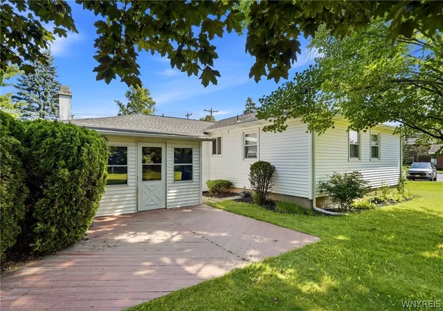5th image of 742 Scovell Dr, Lewiston, NY 14092 | MLS# B1694940