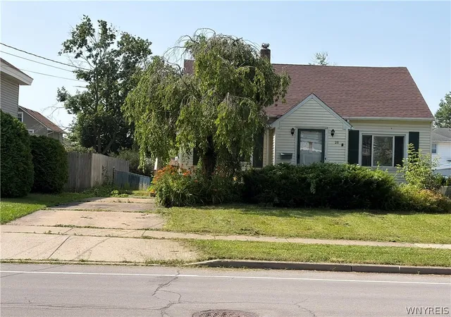 3rd image of 28 State St, Middleport, NY 14105 | MLS# B1694587